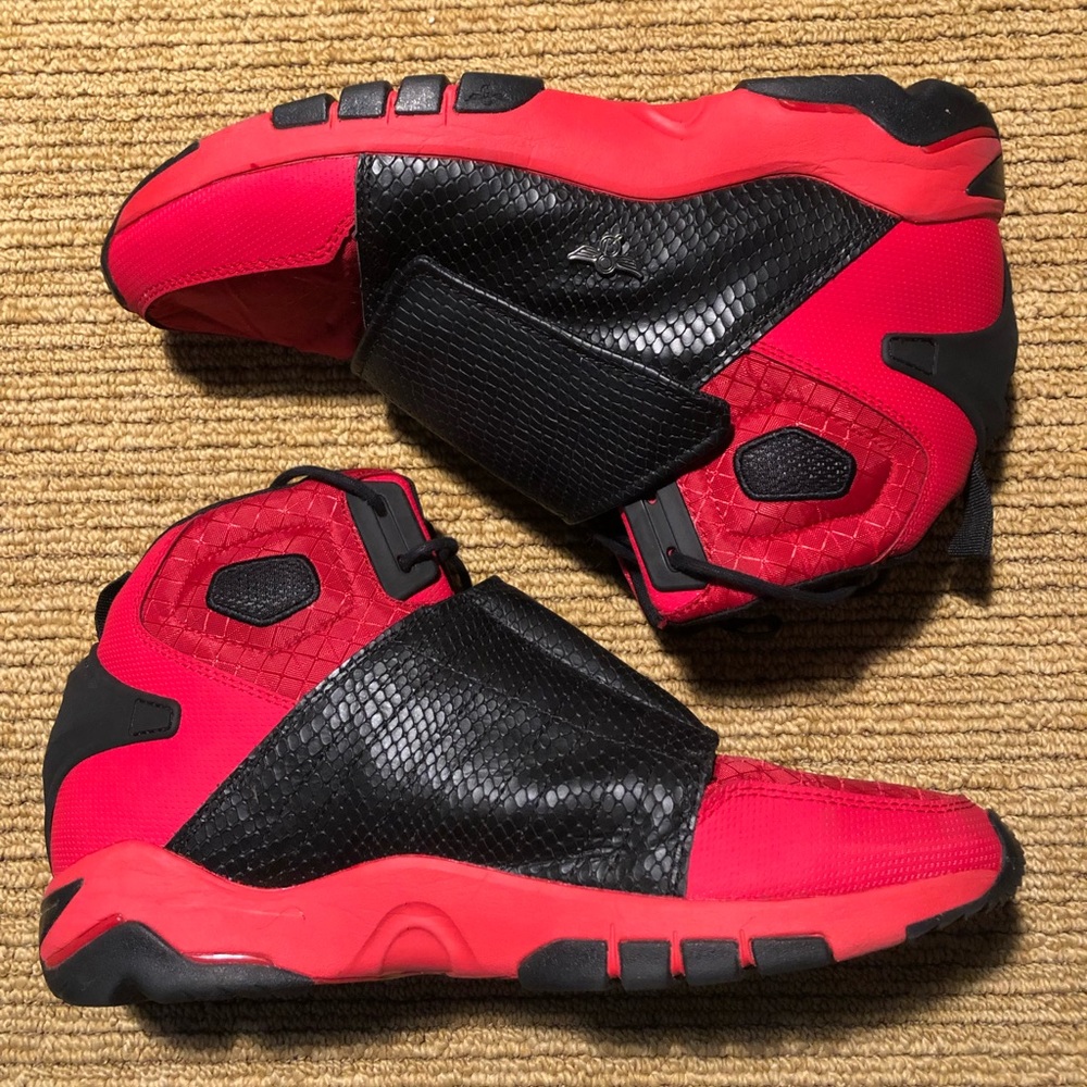 Active sneakers